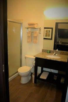Inn At Hunters Run Watford City Zewnętrze zdjęcie