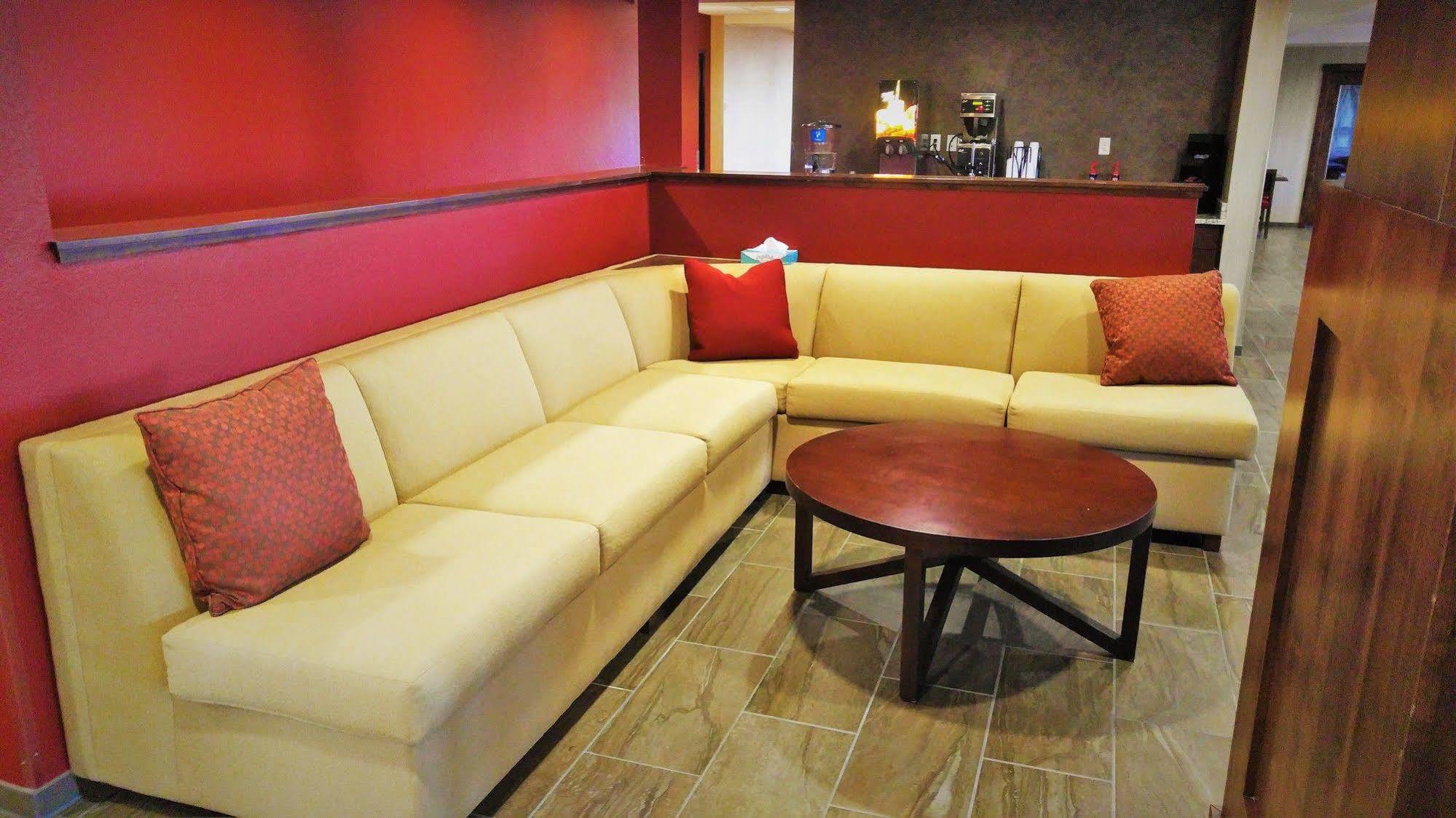 Inn At Hunters Run Watford City Zewnętrze zdjęcie
